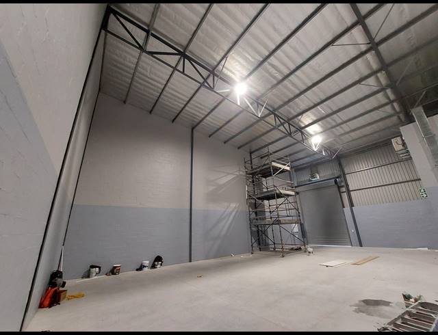 621M² WORKSHOP TO LET IN BUH REIN ESTATE